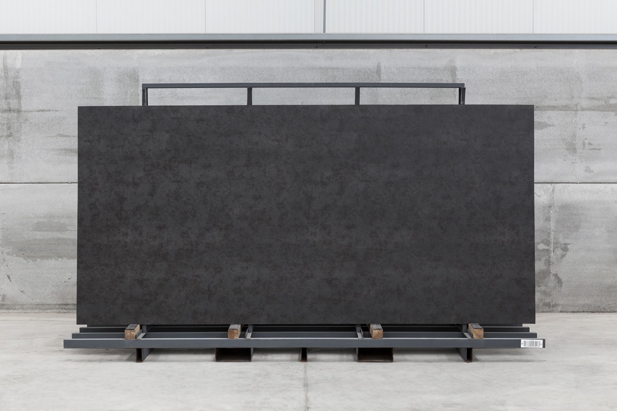Iron Grey — Neolith